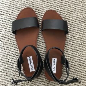 Steve Madden sandals